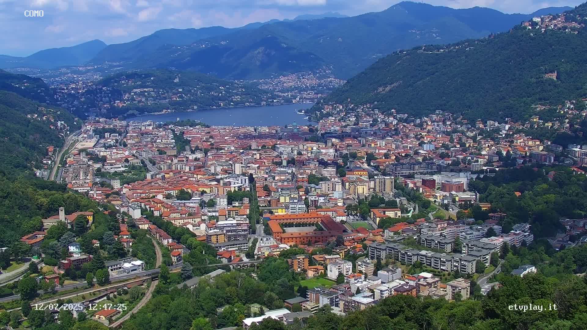 Como City & Lake Skyline Live Cam - Lombardy, Italy