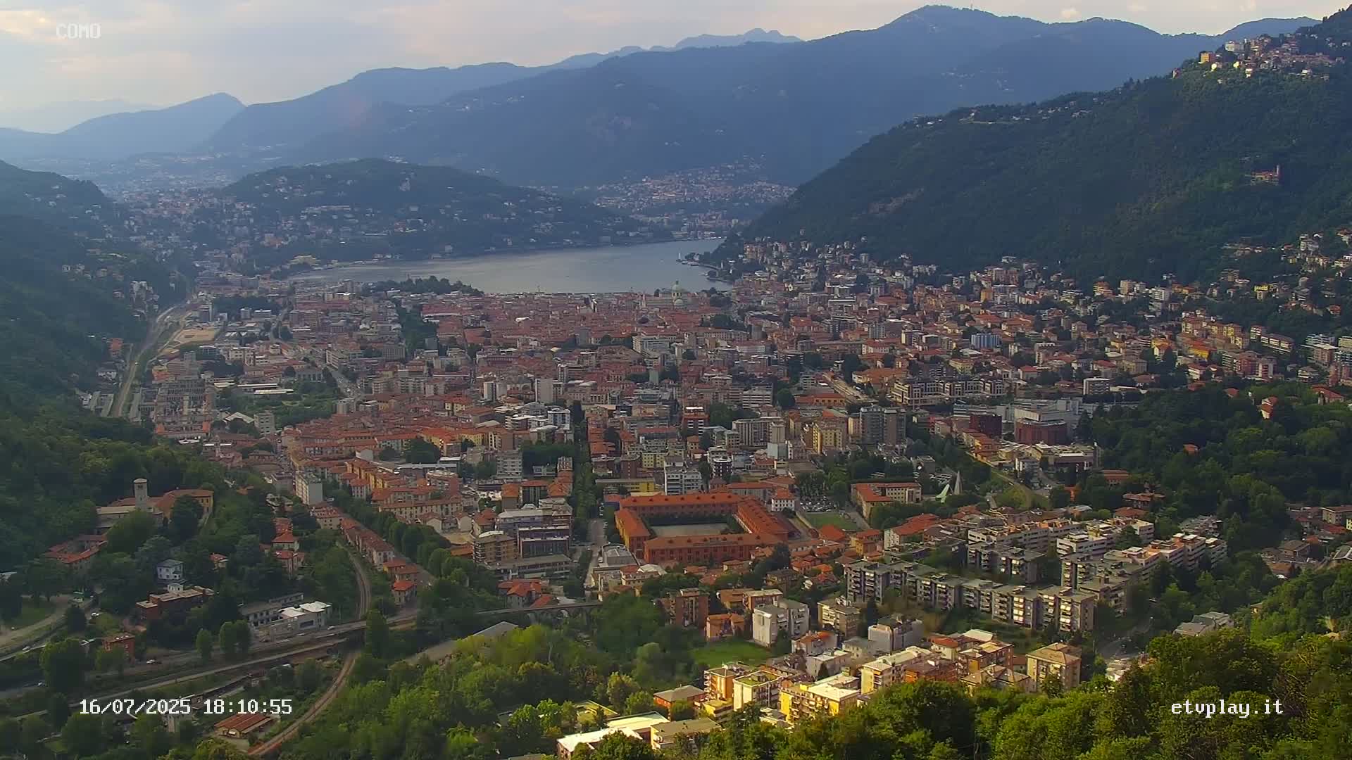 Como City & Lake Skyline Live Cam - Lombardy, Italy