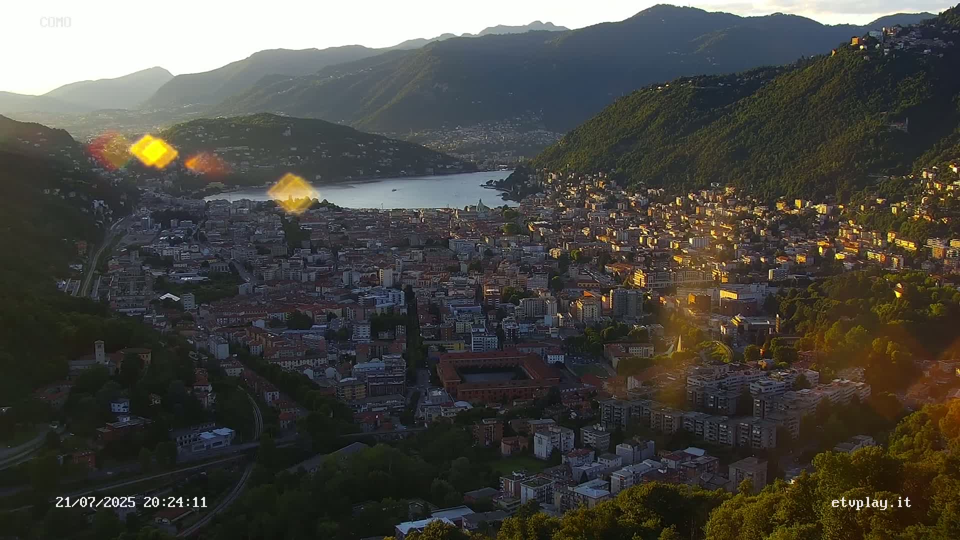 Como City & Lake Skyline Live Cam - Lombardy, Italy