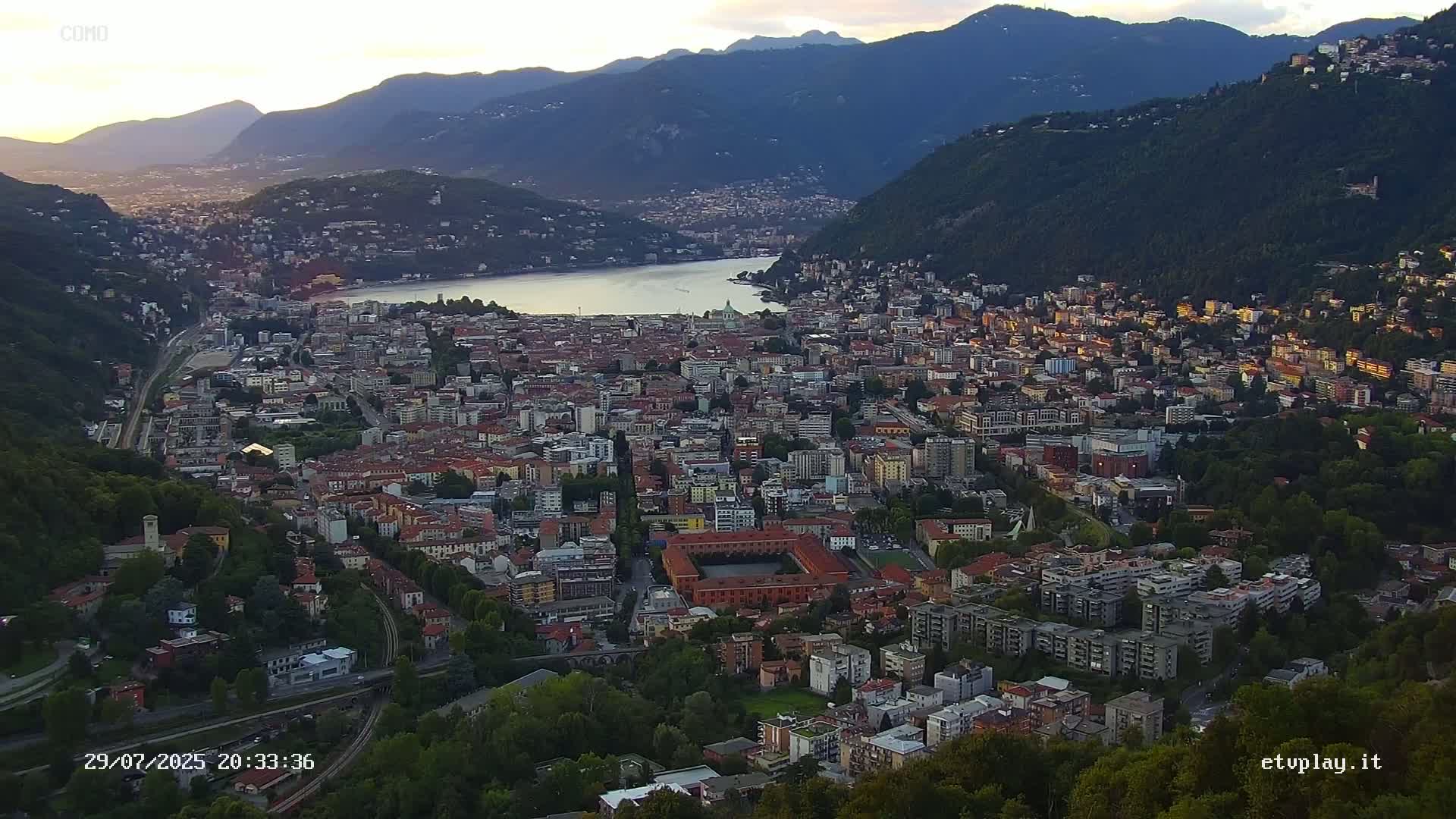 Como City & Lake Skyline Live Cam - Lombardy, Italy