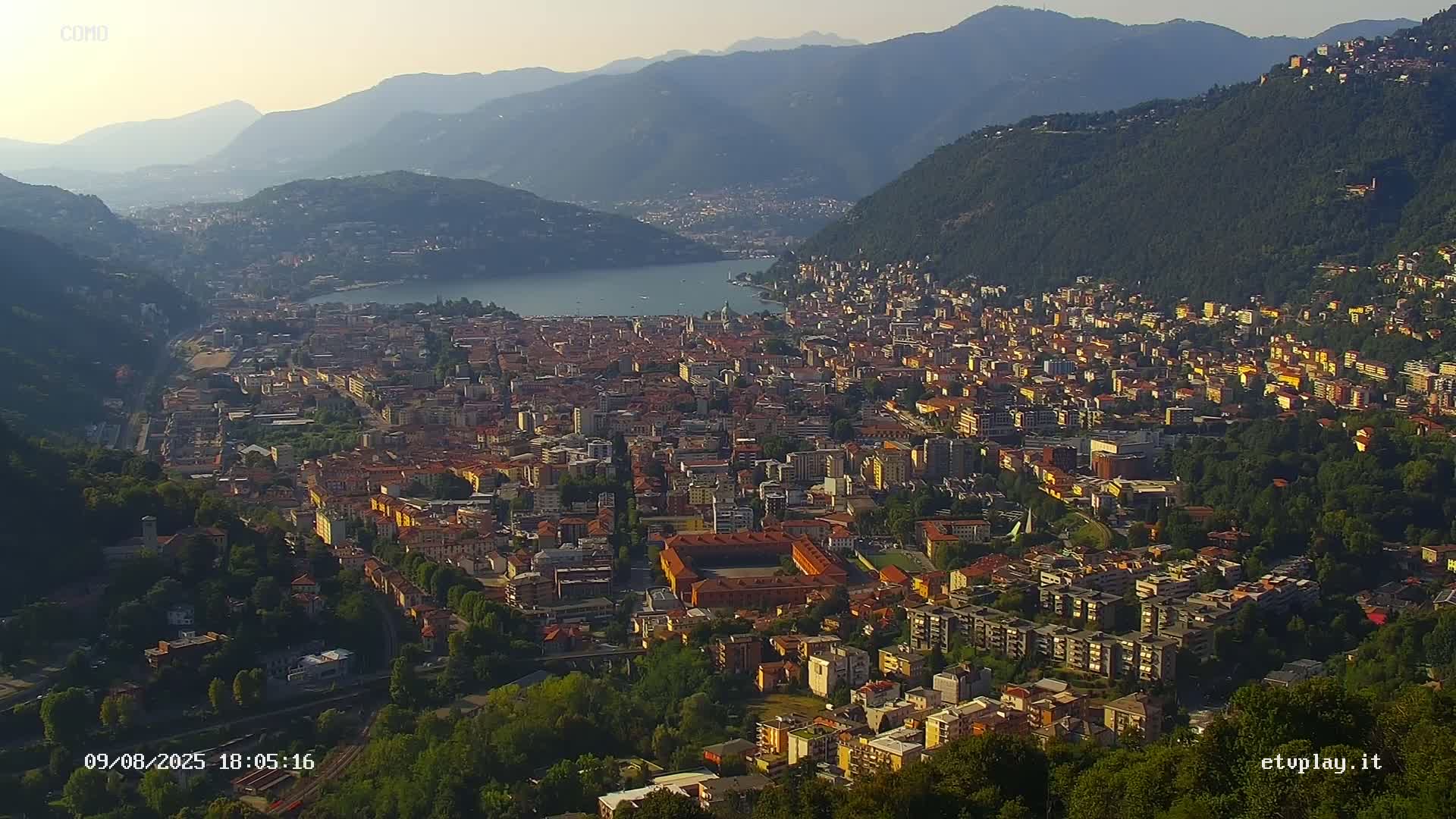 Como City & Lake Skyline Live Cam - Lombardy, Italy