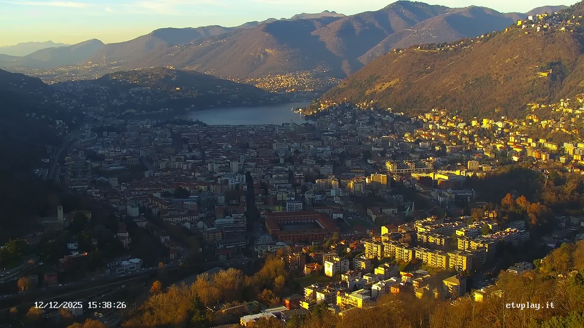 Como City & Lake Skyline Live Cam - Lombardy, Italy