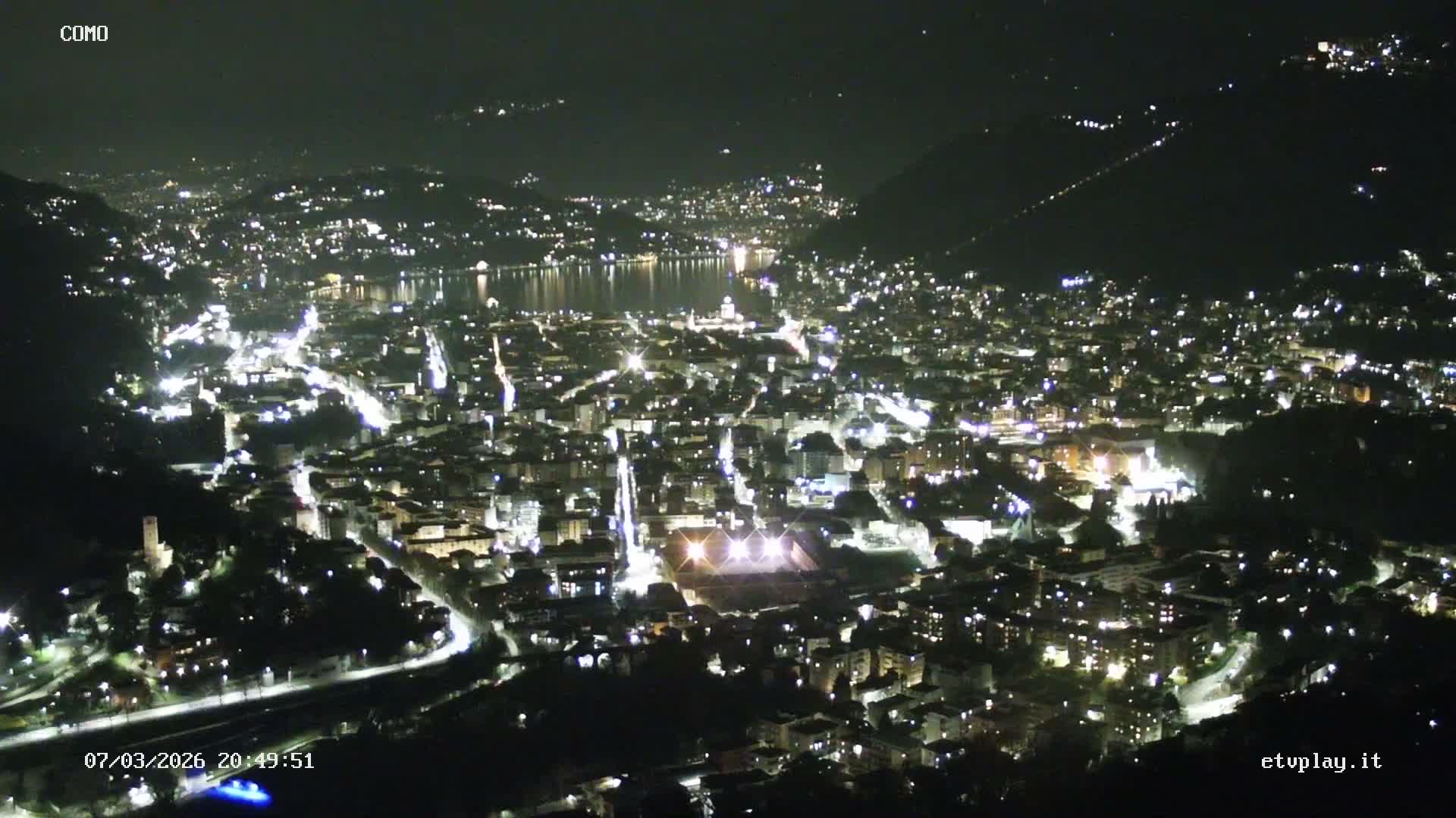 Como City & Lake Skyline Live Cam - Lombardy, Italy