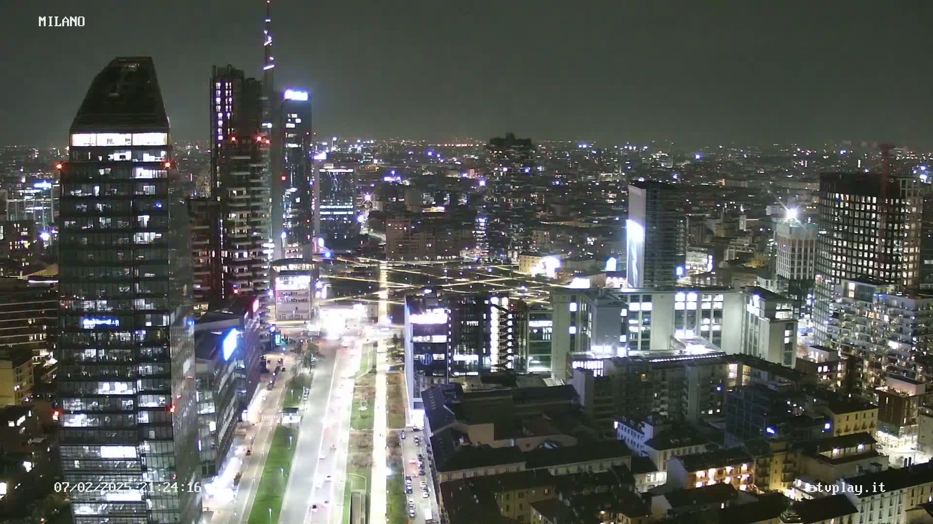 Milano City, Milan Skyline Live Cam - Lombardy, Italy
