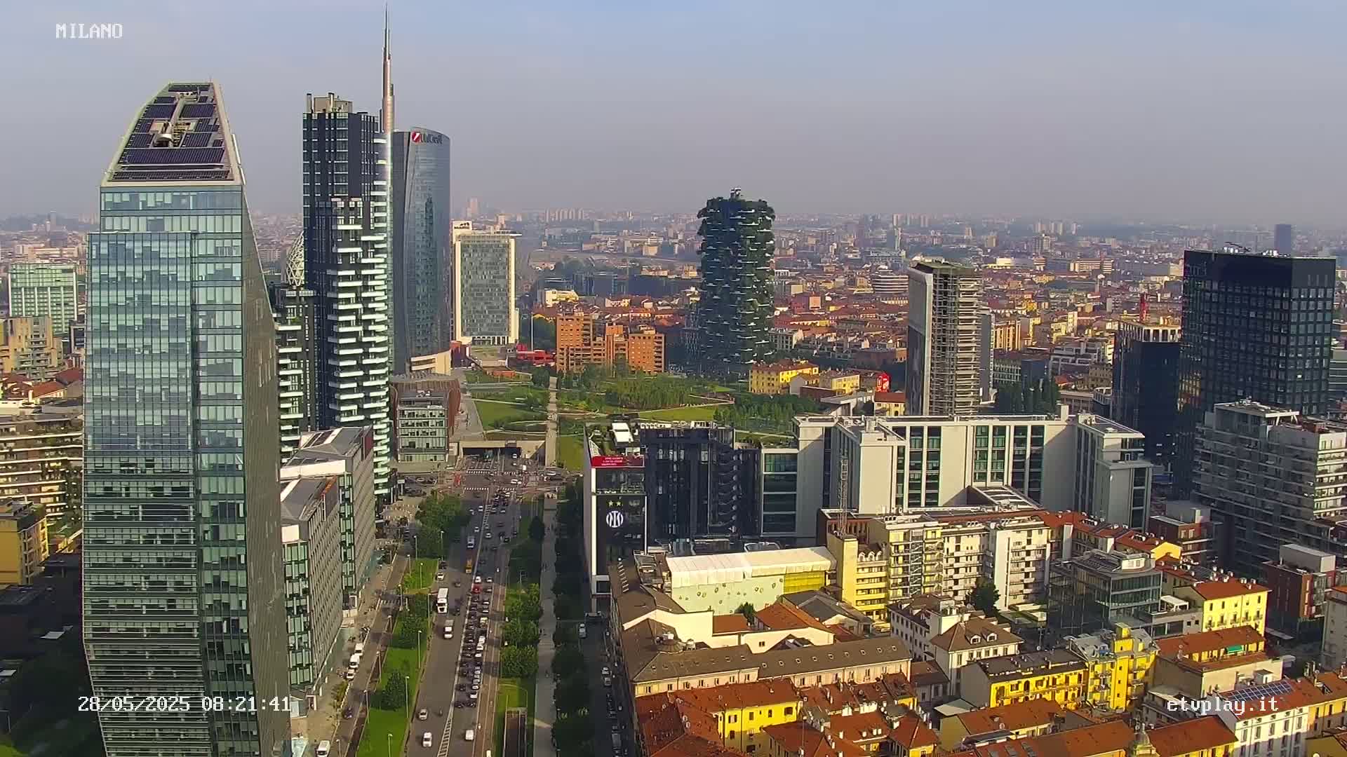 Milano City, Milan Skyline Live Cam - Lombardy, Italy
