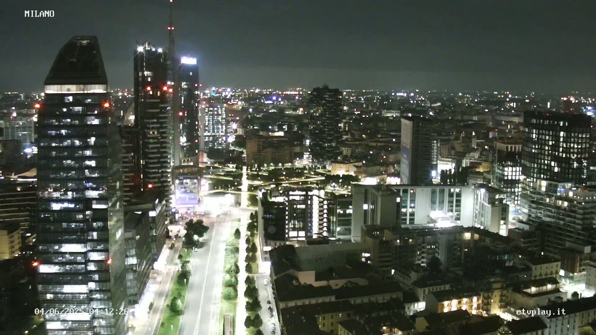 Milano City, Milan Skyline Live Cam - Lombardy, Italy