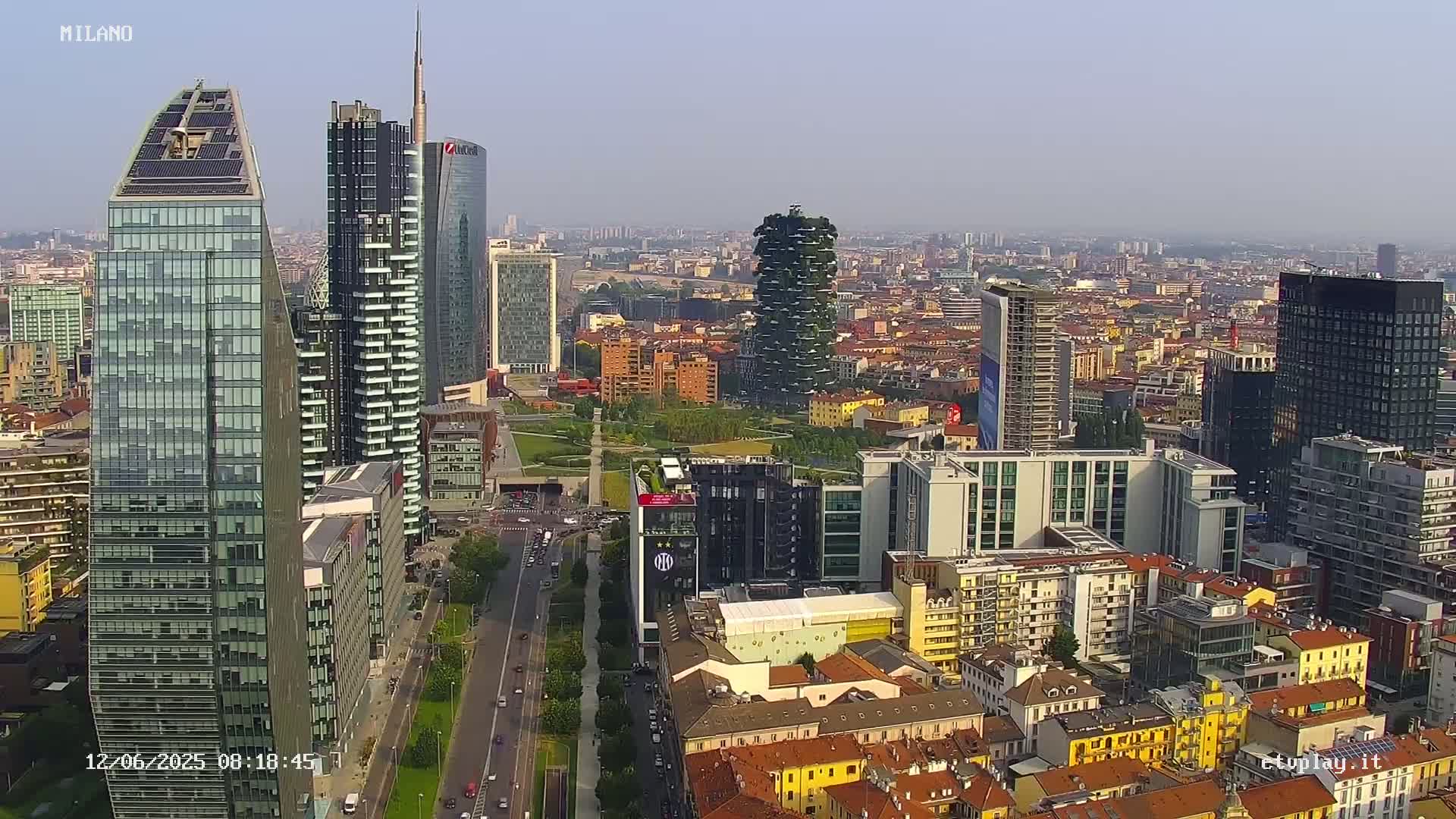 Milano City, Milan Skyline Live Cam - Lombardy, Italy