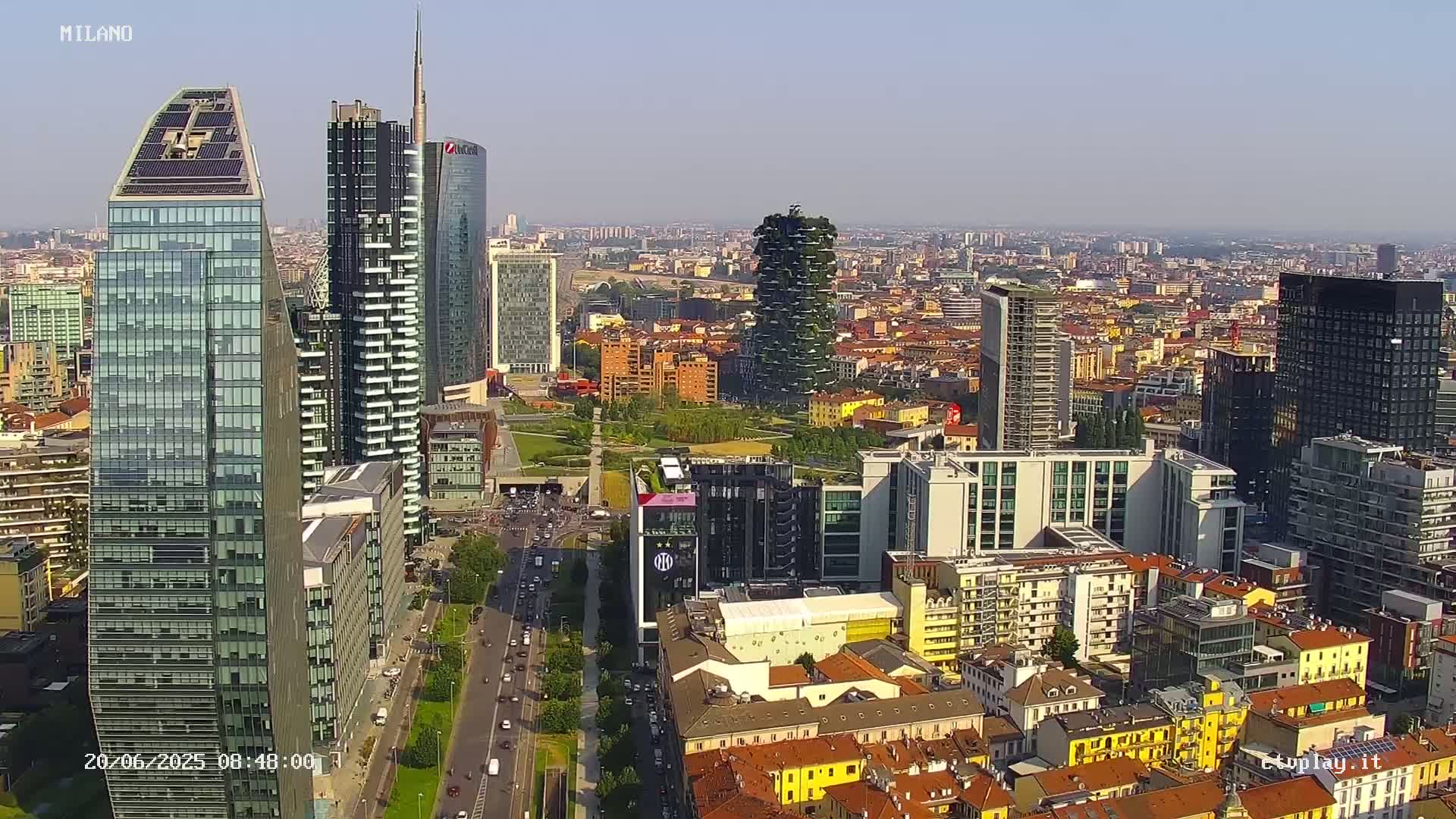 Milano City, Milan Skyline Live Cam - Lombardy, Italy