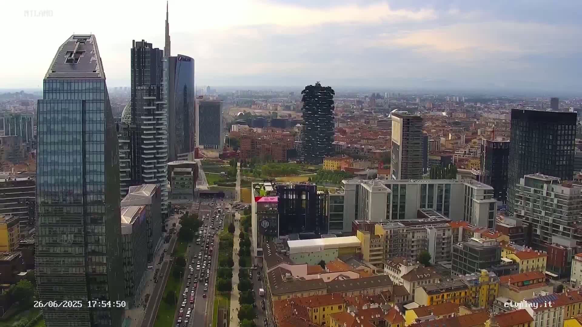 Milano City, Milan Skyline Live Cam - Lombardy, Italy