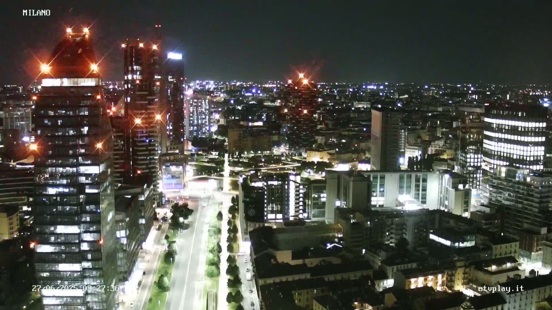 Milano City, Milan Skyline Live Cam - Lombardy, Italy