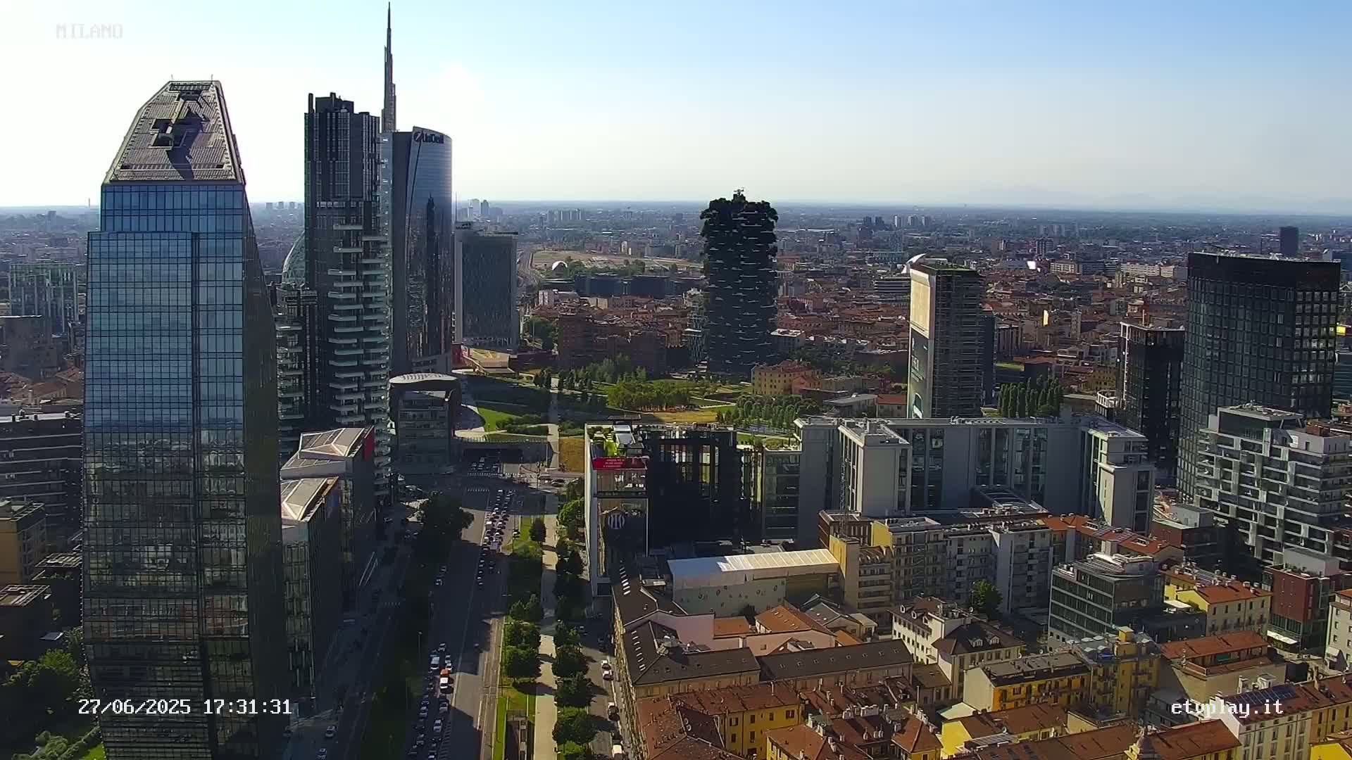 Milano City, Milan Skyline Live Cam - Lombardy, Italy