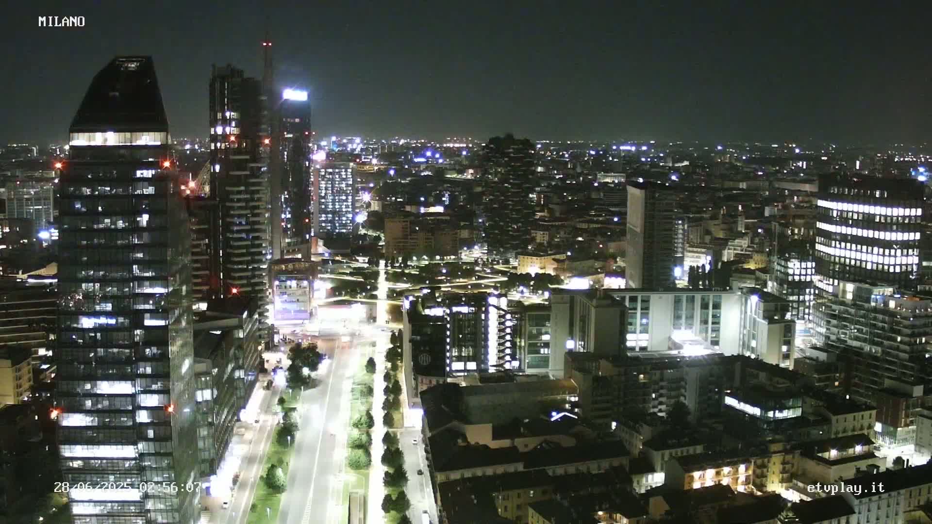 Milano City, Milan Skyline Live Cam - Lombardy, Italy