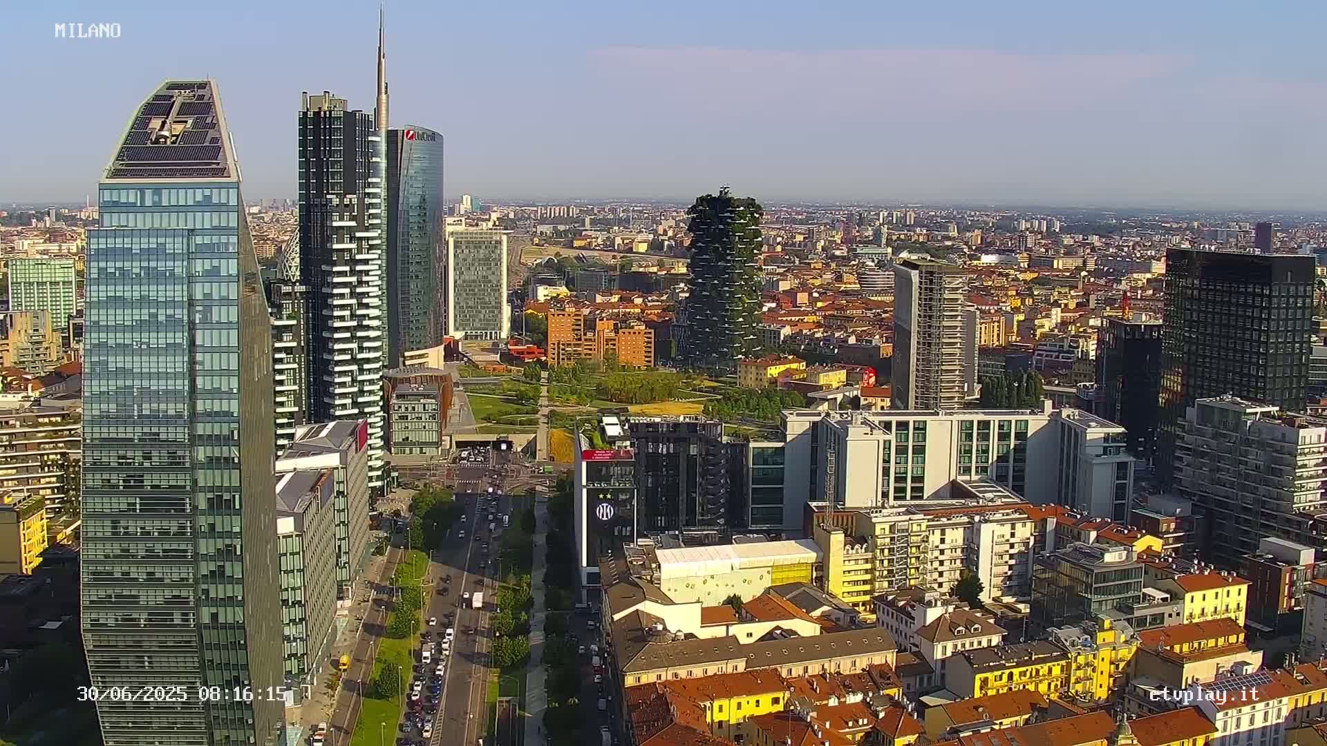 Milano City, Milan Skyline Live Cam - Lombardy, Italy
