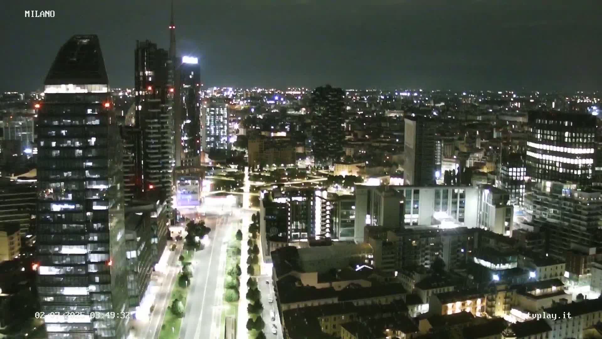 Milano City, Milan Skyline Live Cam - Lombardy, Italy