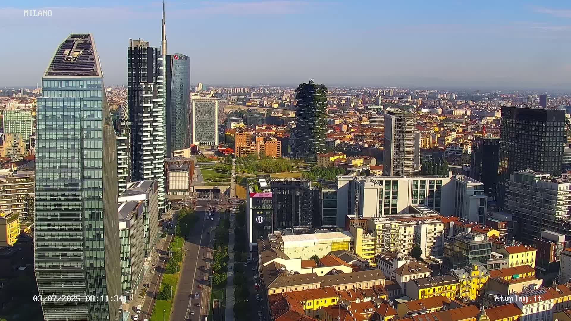 Milano City, Milan Skyline Live Cam - Lombardy, Italy