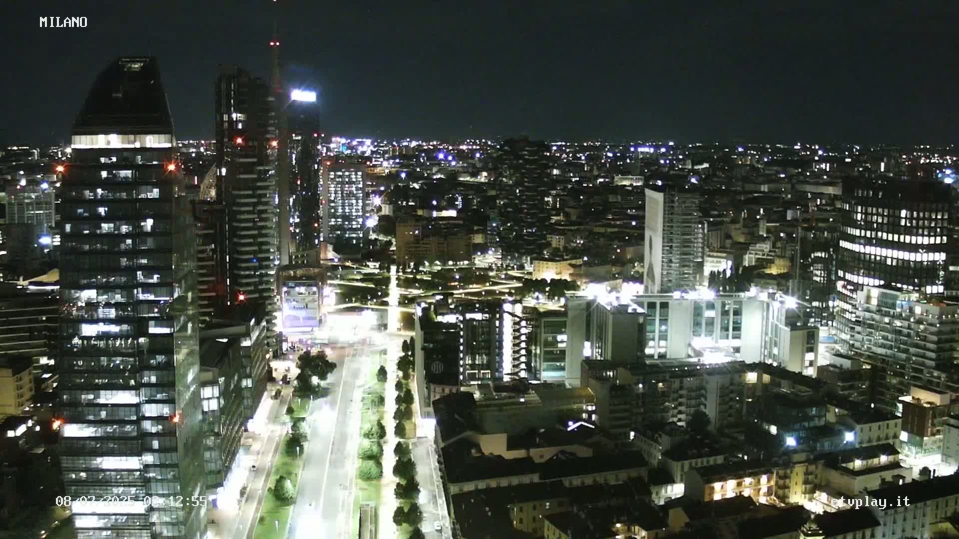 Milano City, Milan Skyline Live Cam - Lombardy, Italy