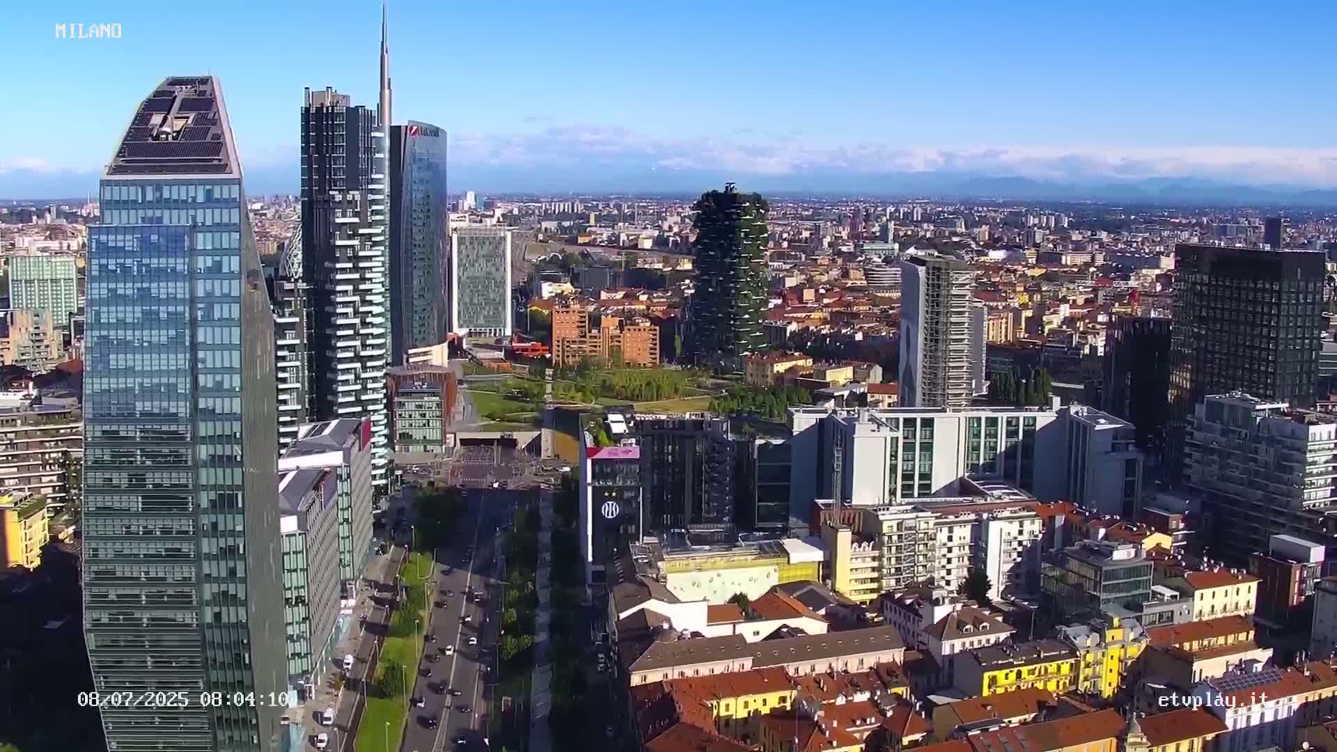 Milano City, Milan Skyline Live Cam - Lombardy, Italy