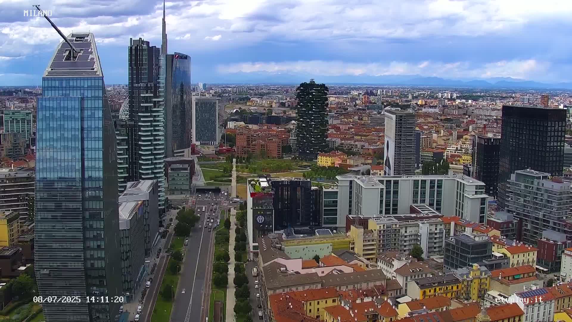 Milano City, Milan Skyline Live Cam - Lombardy, Italy