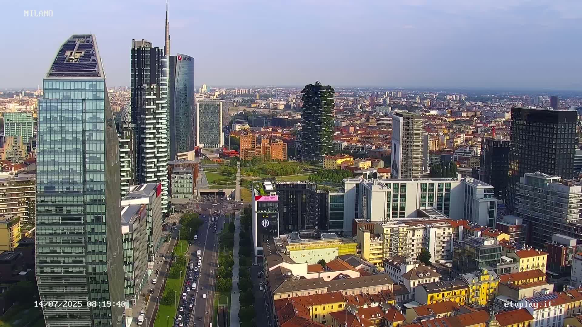 Milano City, Milan Skyline Live Cam - Lombardy, Italy