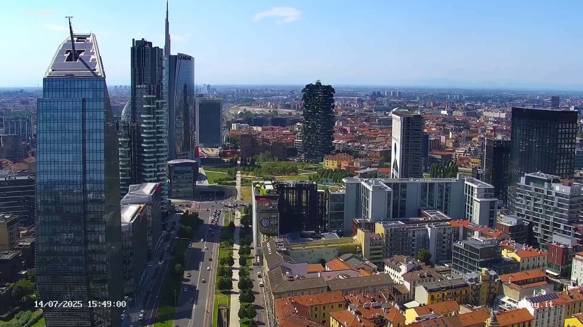 Milano City, Milan Skyline Live Cam - Lombardy, Italy
