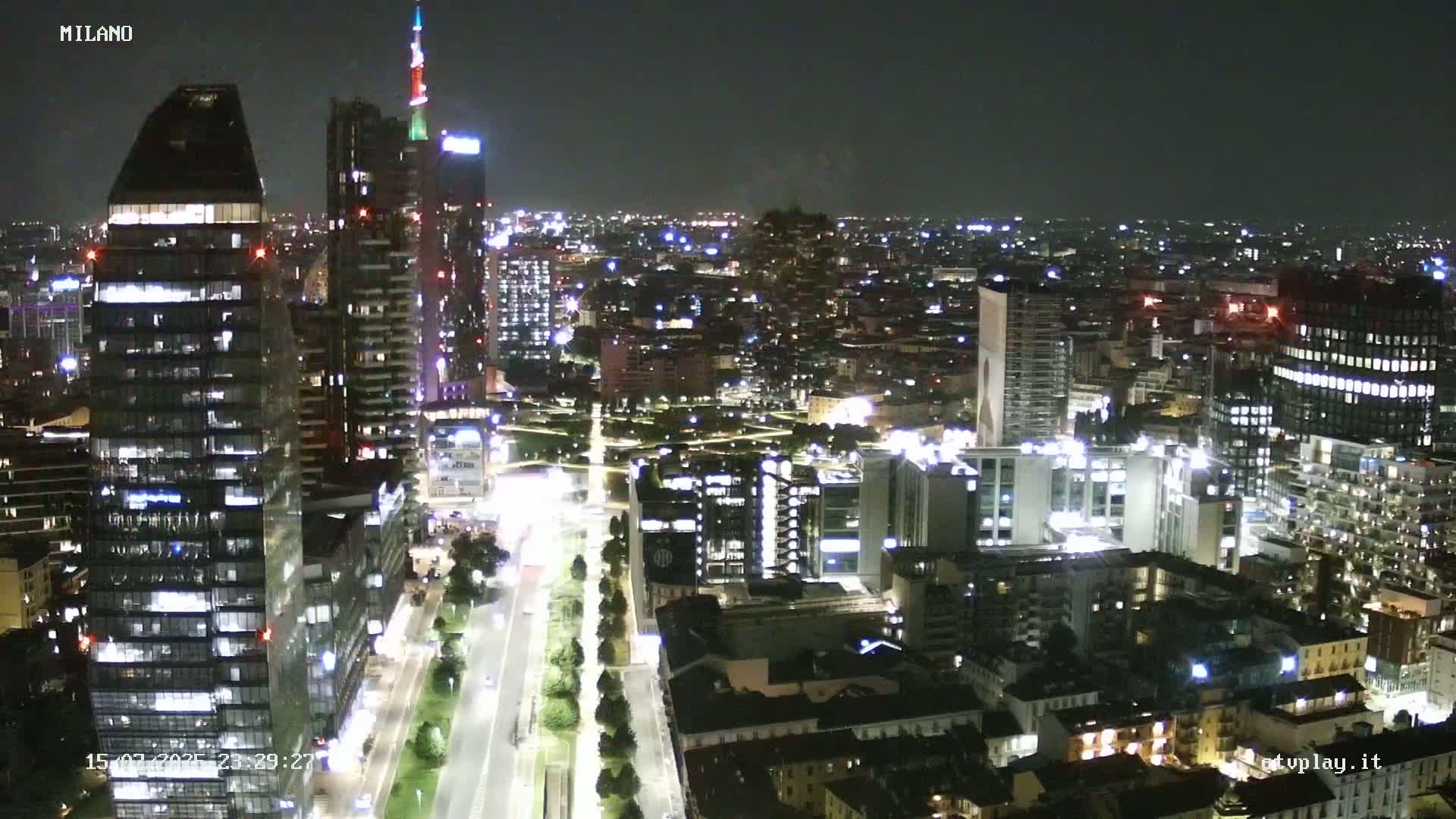 Milano City, Milan Skyline Live Cam - Lombardy, Italy