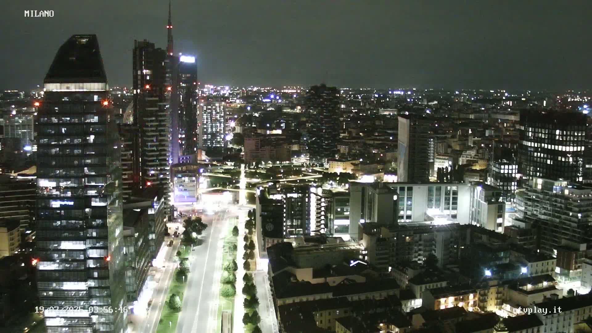 Milano City, Milan Skyline Live Cam - Lombardy, Italy