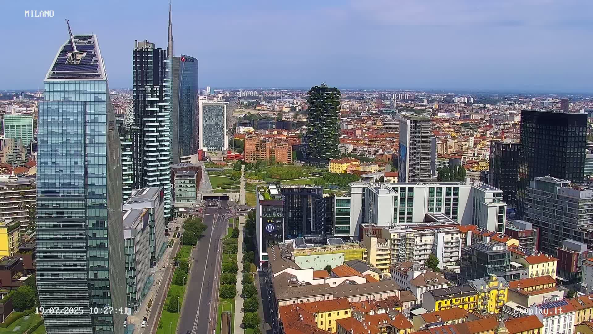 Milano City, Milan Skyline Live Cam - Lombardy, Italy