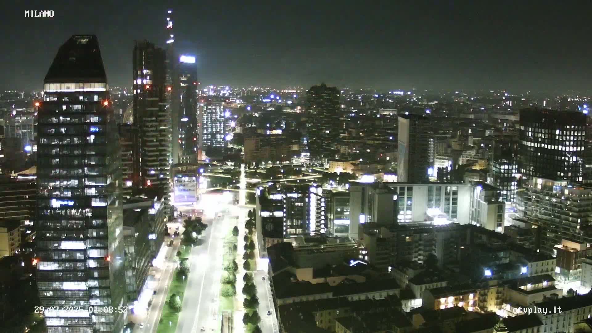 Milano City, Milan Skyline Live Cam - Lombardy, Italy
