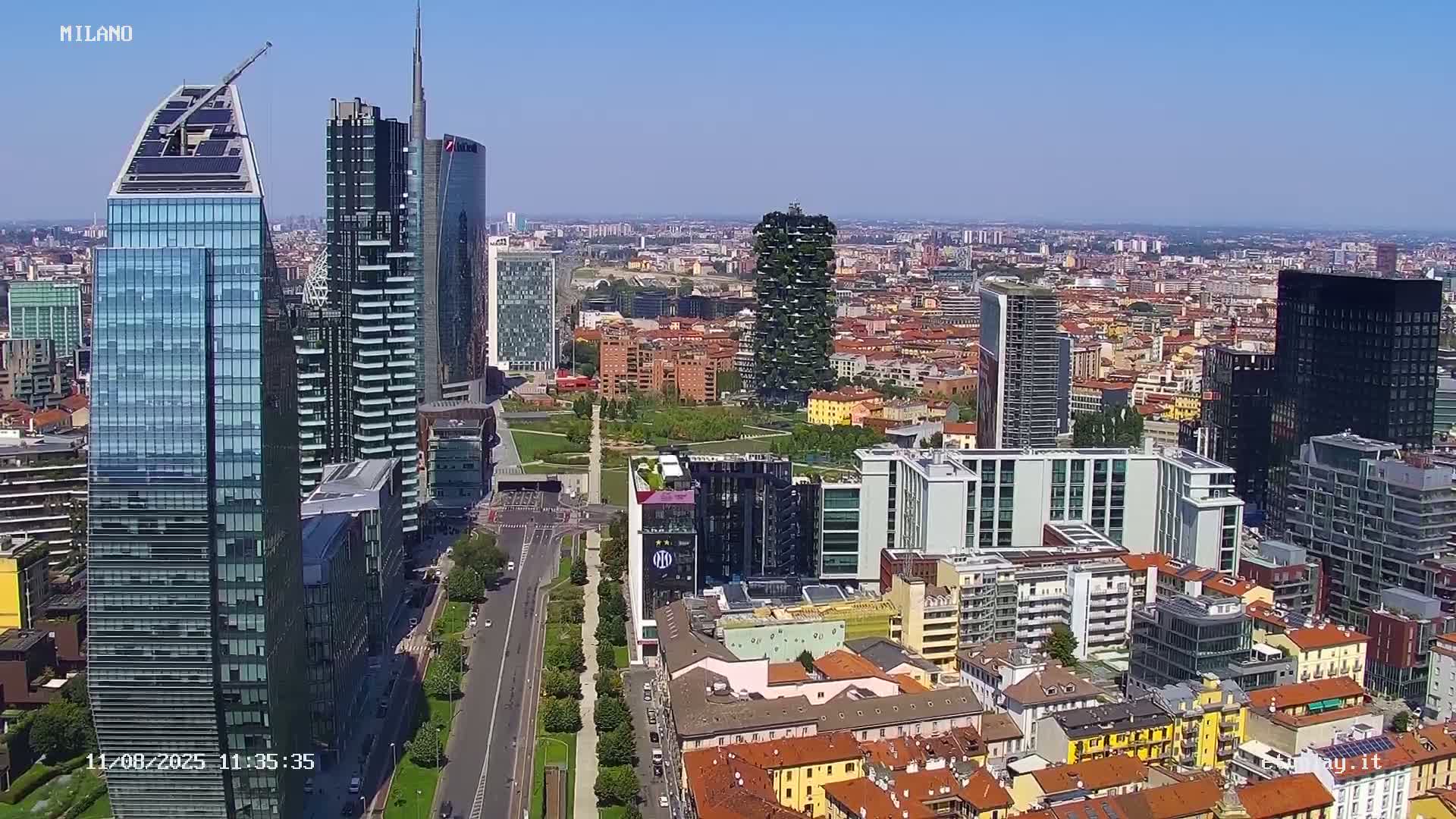 Milano City, Milan Skyline Live Cam - Lombardy, Italy