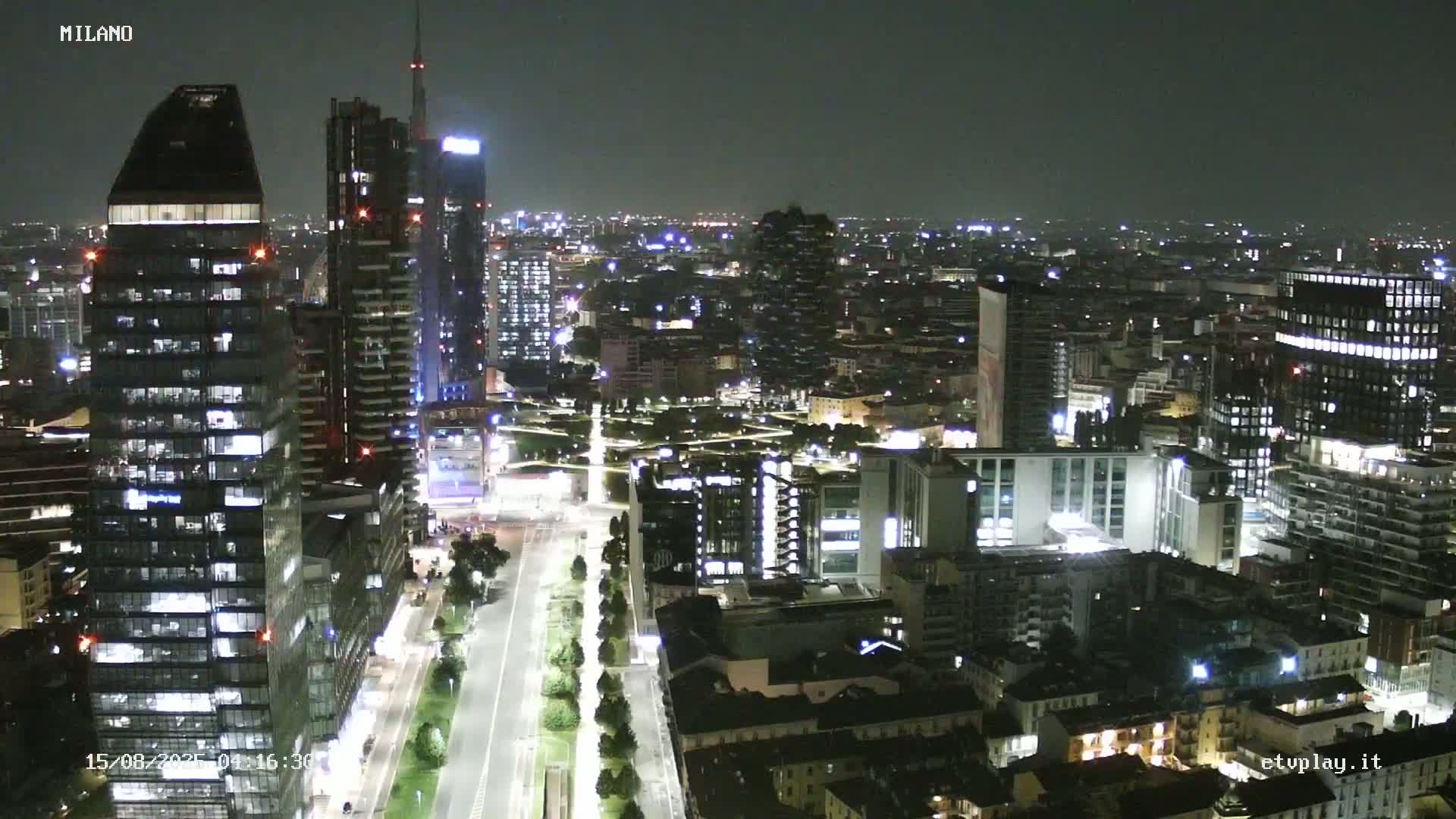 Milano City, Milan Skyline Live Cam - Lombardy, Italy