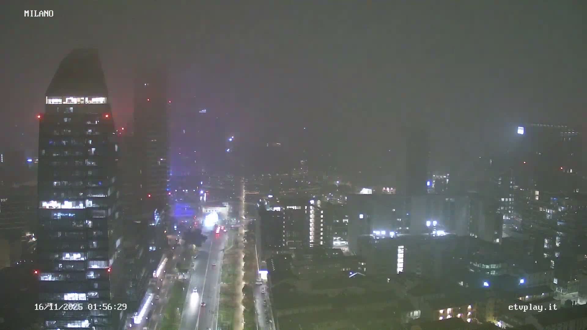 Milano City, Milan Skyline Live Cam - Lombardy, Italy