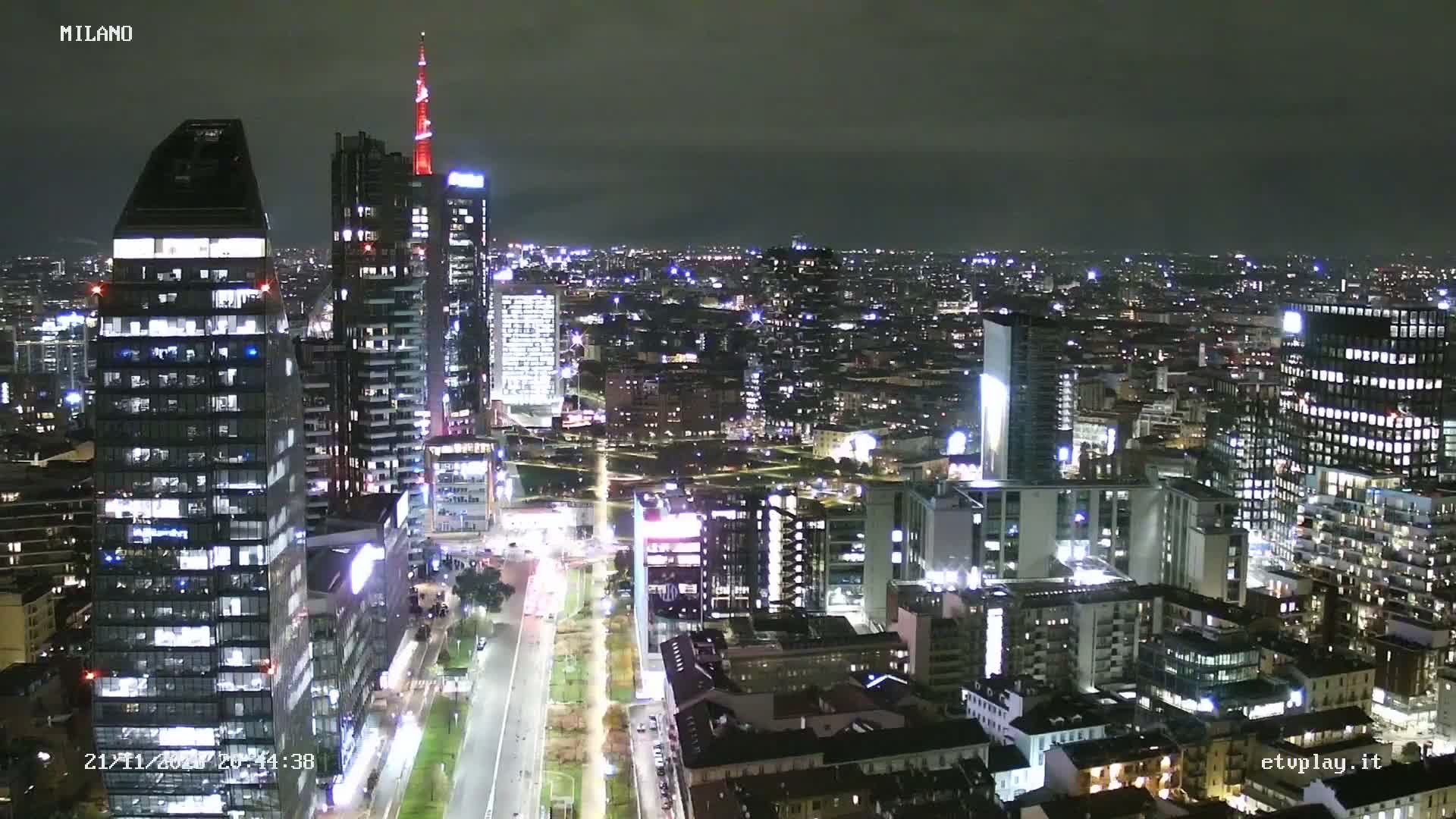 Milano City, Milan Skyline Live Cam - Lombardy, Italy