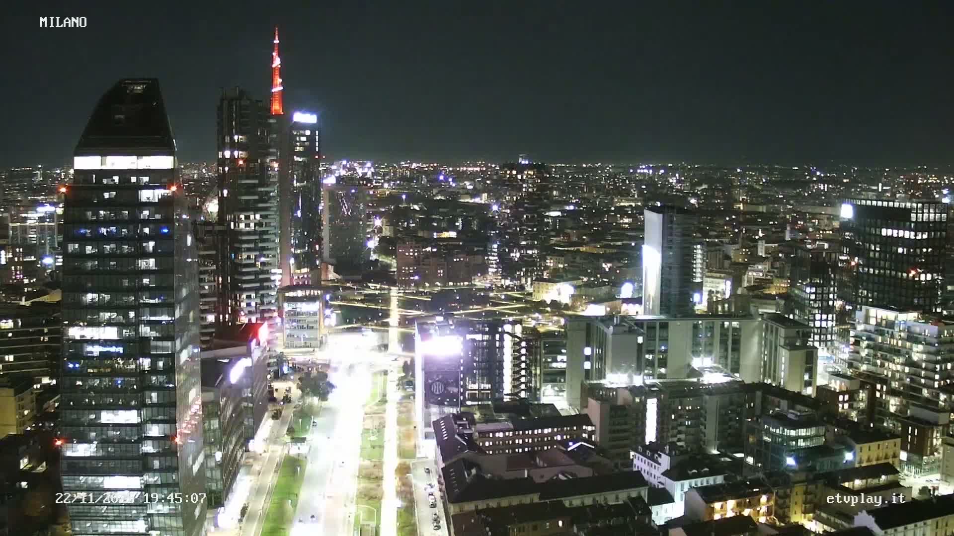 Milano City, Milan Skyline Live Cam - Lombardy, Italy