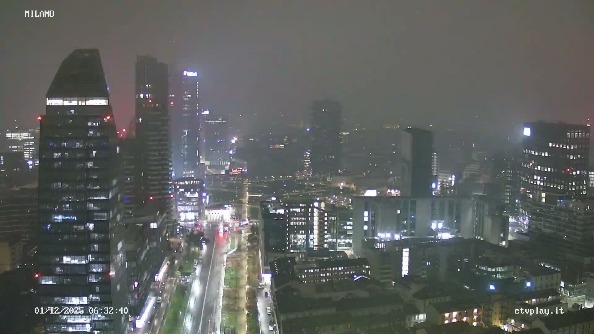 Milano City, Milan Skyline Live Cam - Lombardy, Italy