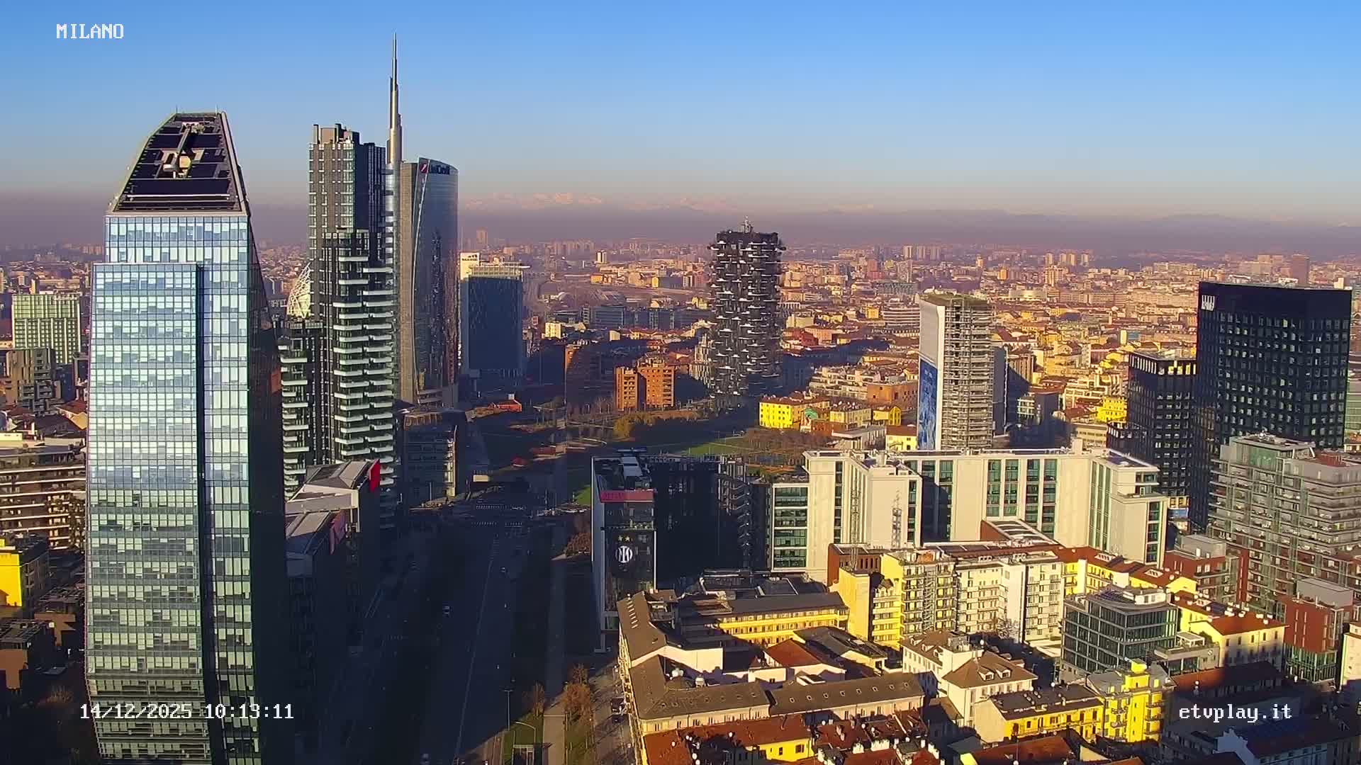 Milano City, Milan Skyline Live Cam - Lombardy, Italy