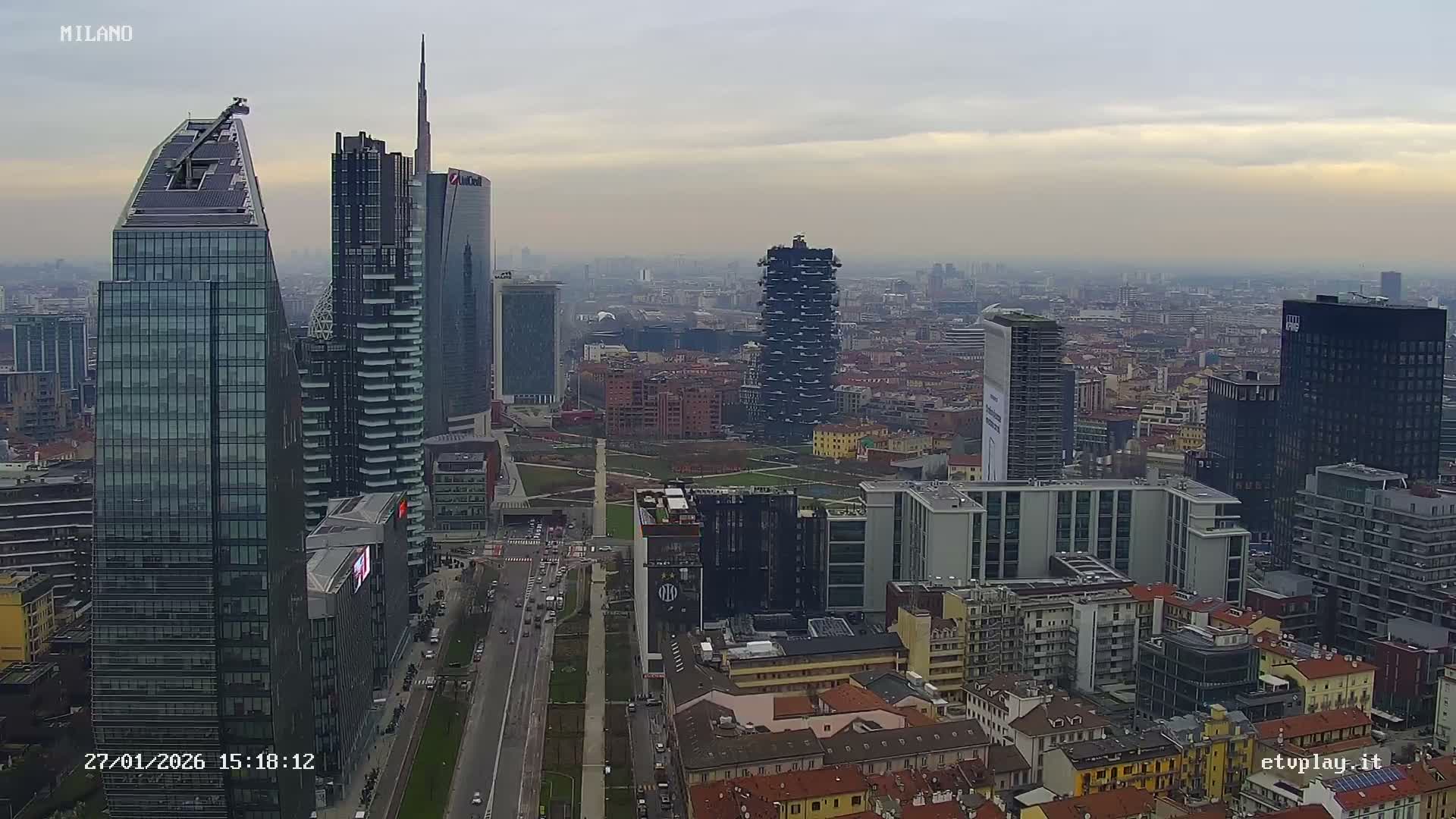 Milano City, Milan Skyline Live Cam - Lombardy, Italy
