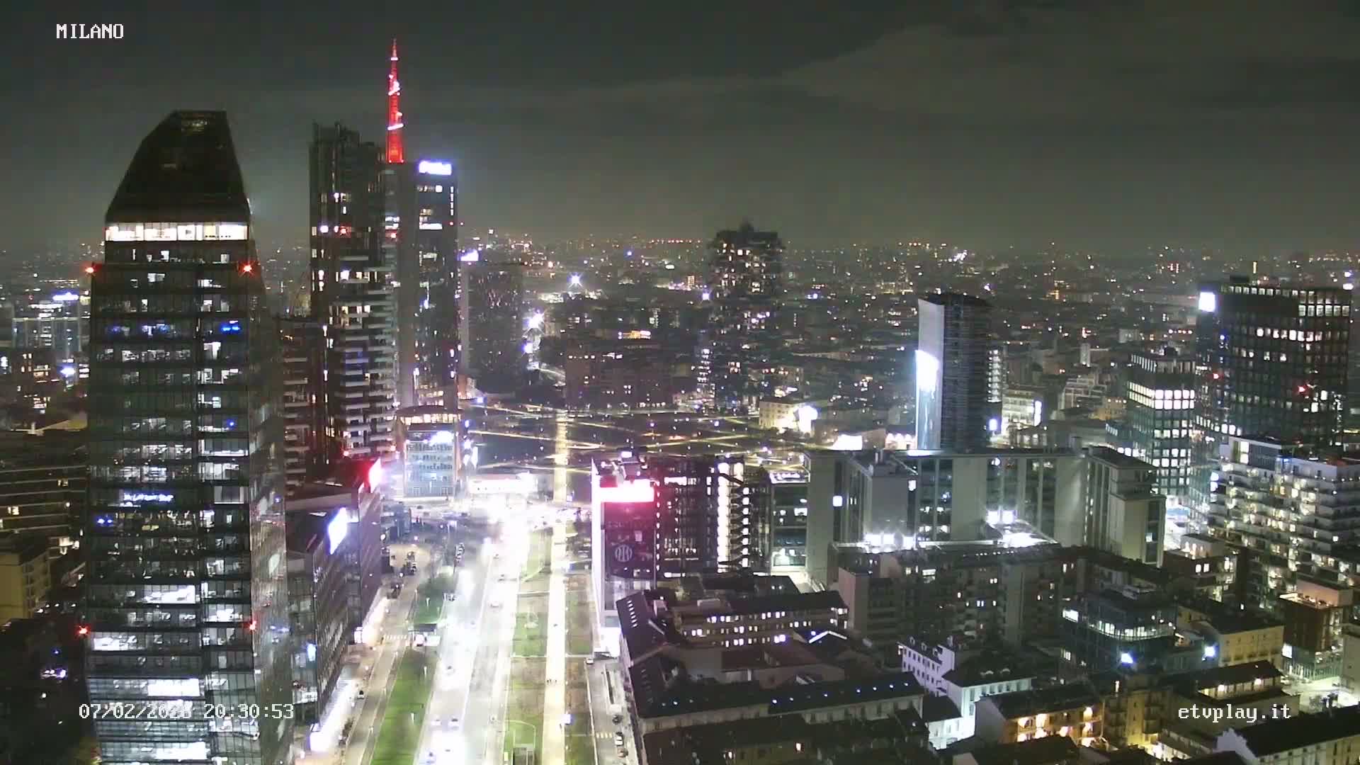 Milano City, Milan Skyline Live Cam - Lombardy, Italy