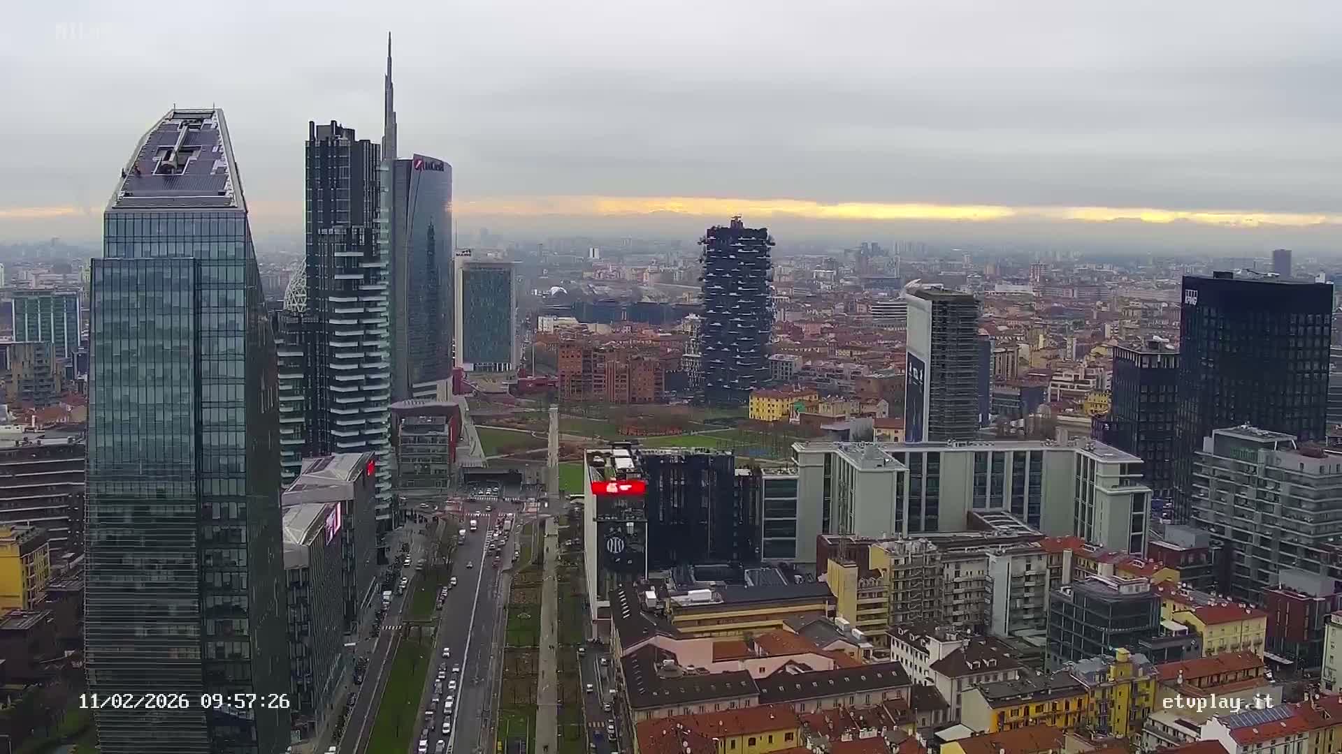 Milano City, Milan Skyline Live Cam - Lombardy, Italy