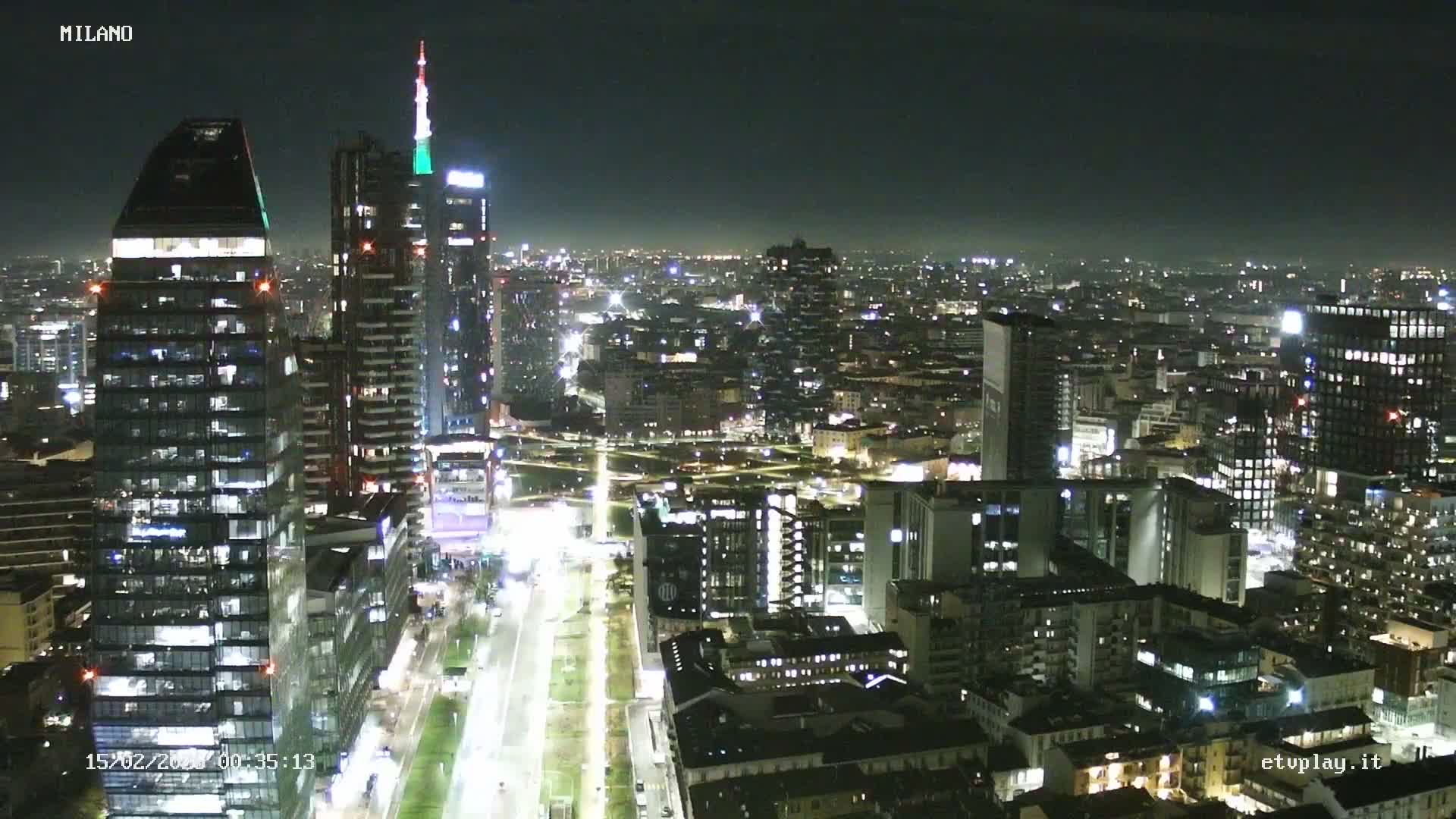 Milano City, Milan Skyline Live Cam - Lombardy, Italy