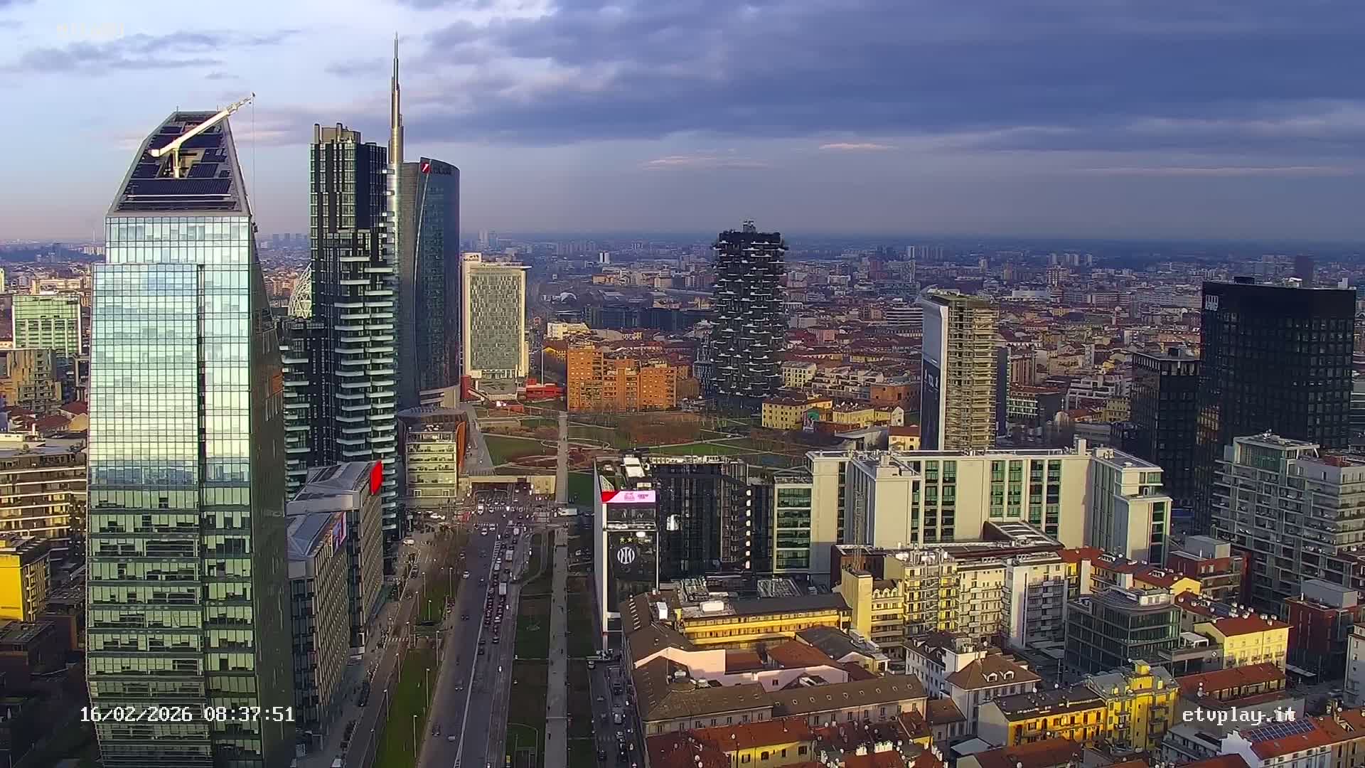 Milano City, Milan Skyline Live Cam - Lombardy, Italy