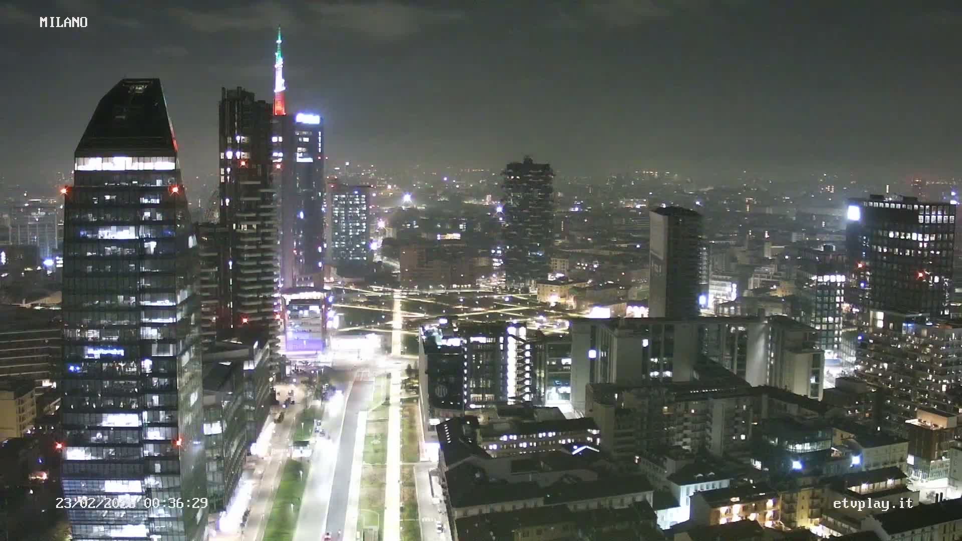 Milano City, Milan Skyline Live Cam - Lombardy, Italy