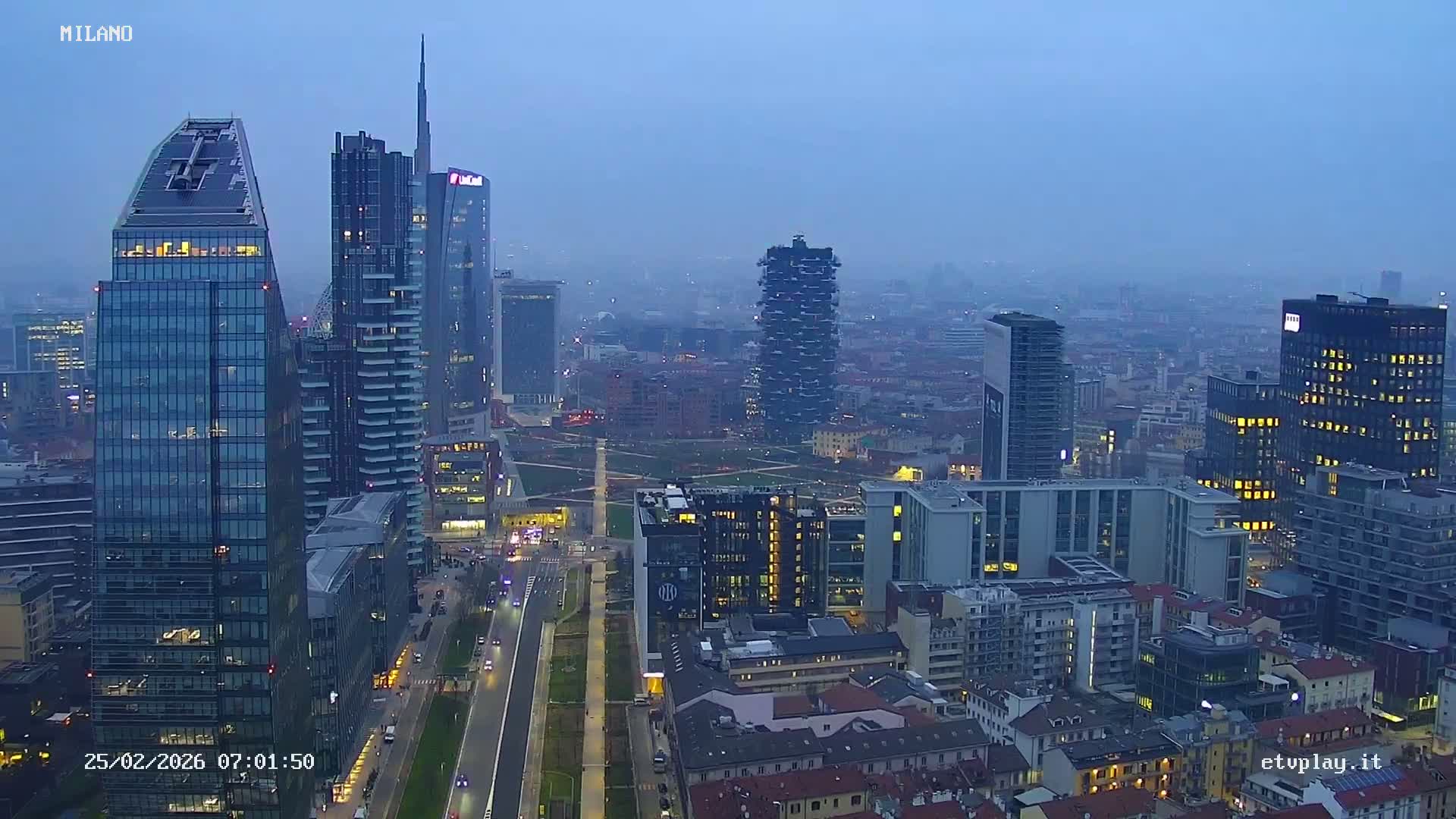 Milano City, Milan Skyline Live Cam - Lombardy, Italy