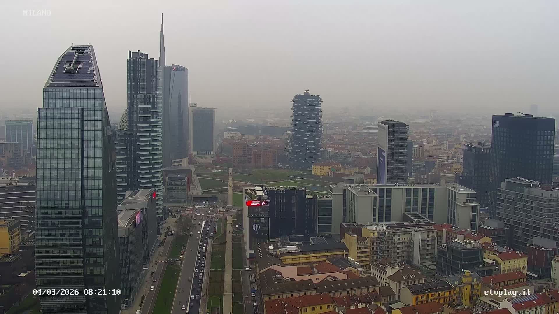 Milano City, Milan Skyline Live Cam - Lombardy, Italy