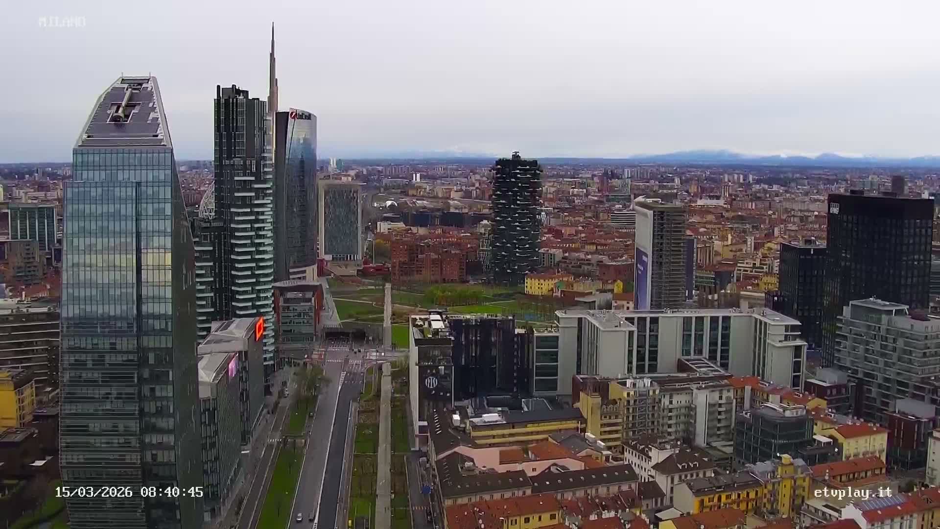 Milano City, Milan Skyline Live Cam - Lombardy, Italy