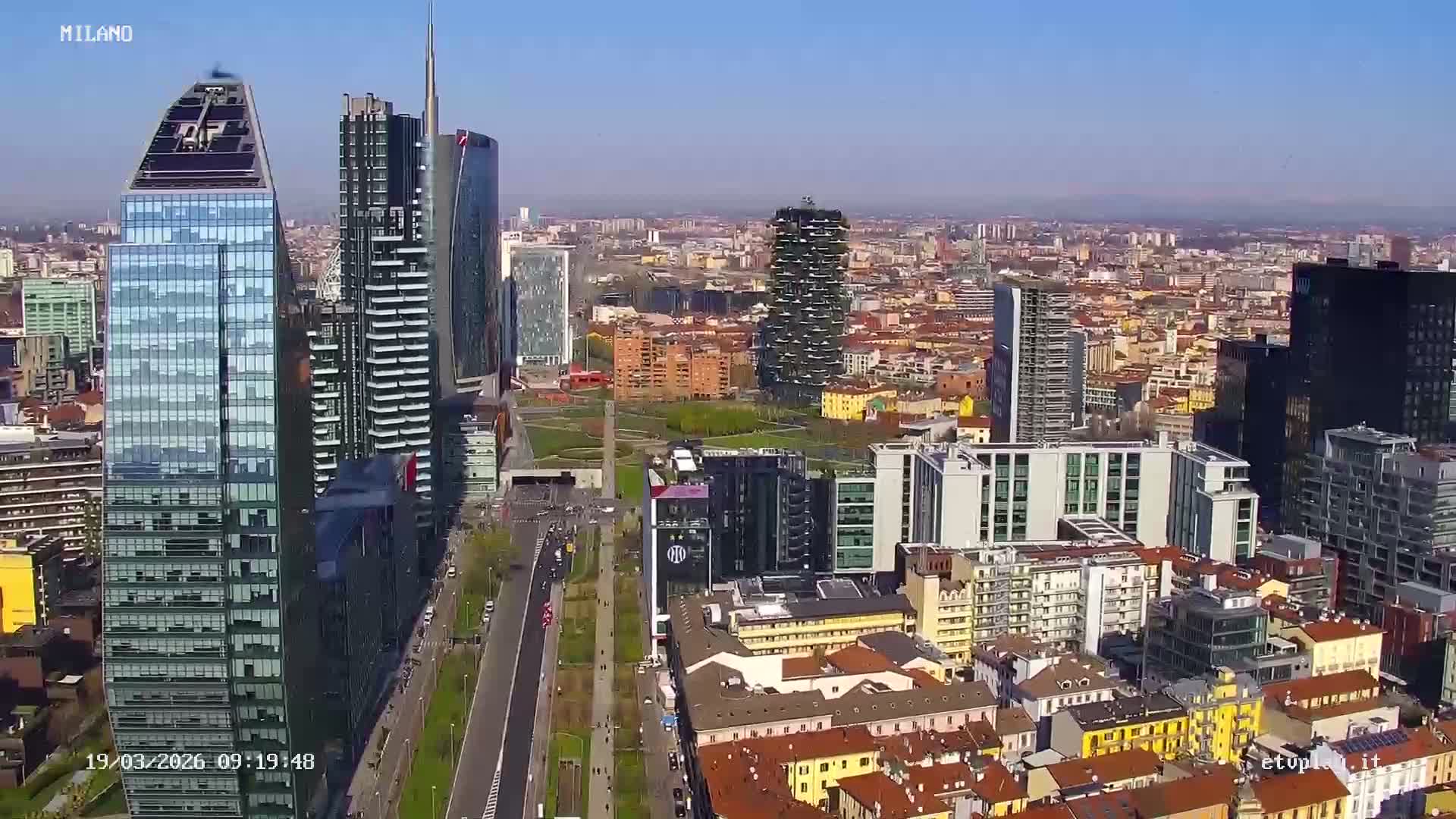 Milano City, Milan Skyline Live Cam - Lombardy, Italy