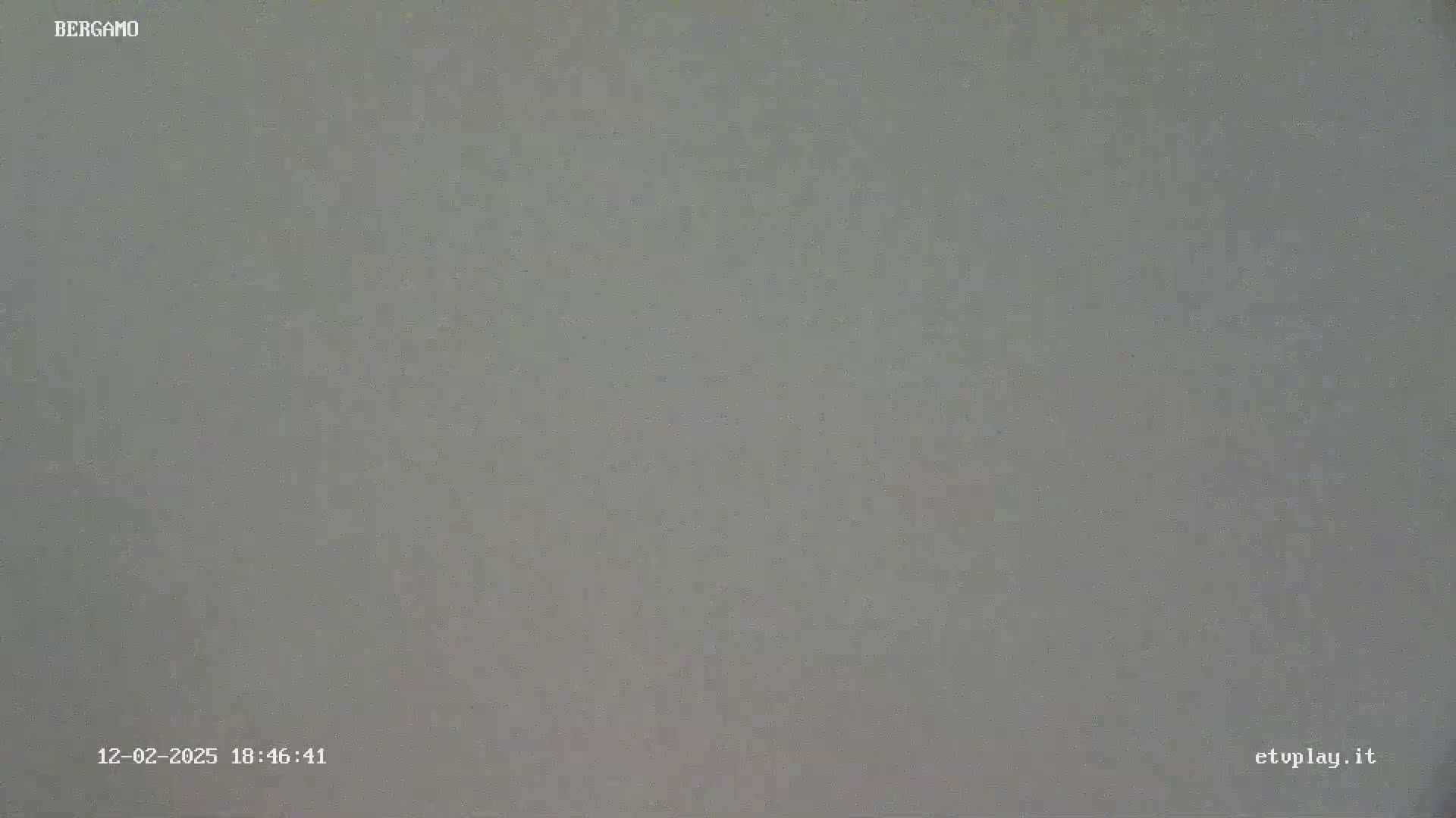 Bergamo City Skyline Live Cam - Bergamo,Lombardy, Italy