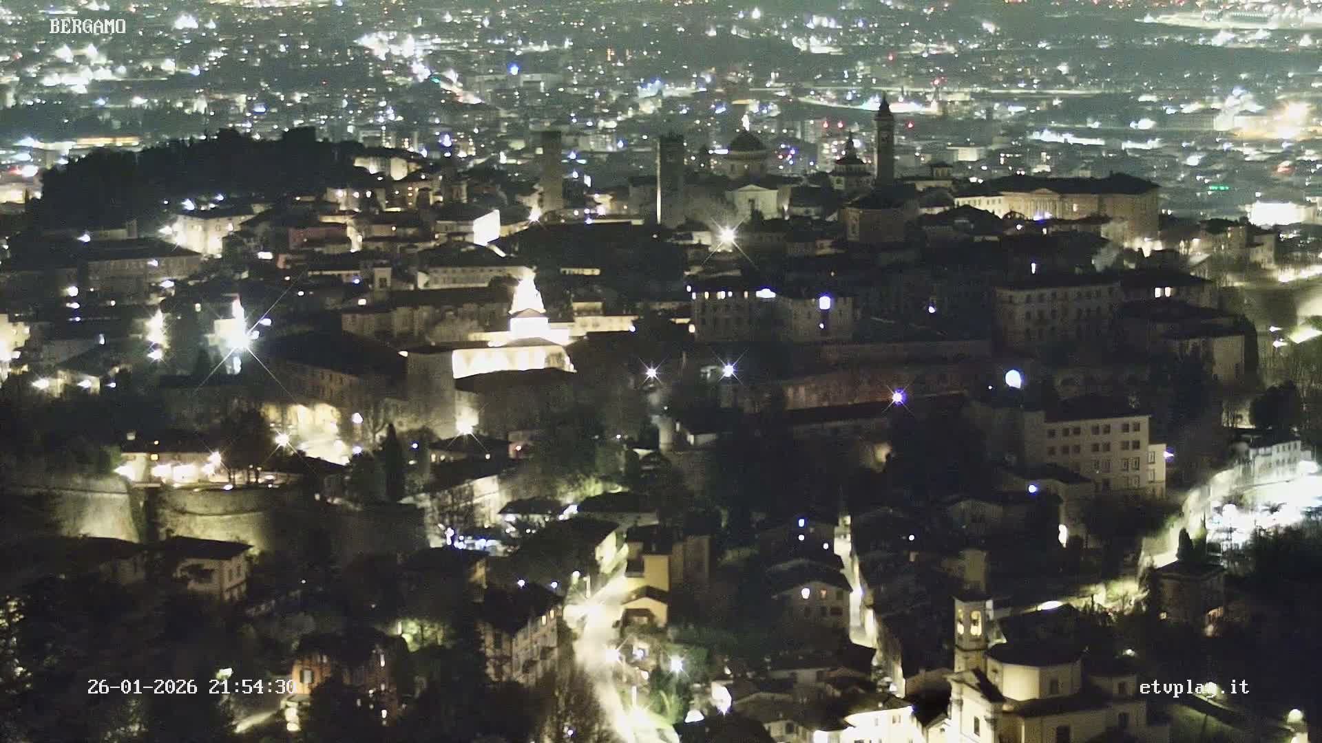 Bergamo City Skyline Live Cam - Bergamo,Lombardy, Italy