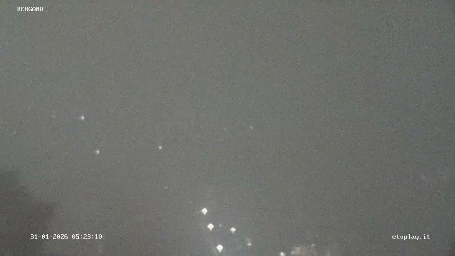 Bergamo City Skyline Live Cam - Bergamo,Lombardy, Italy