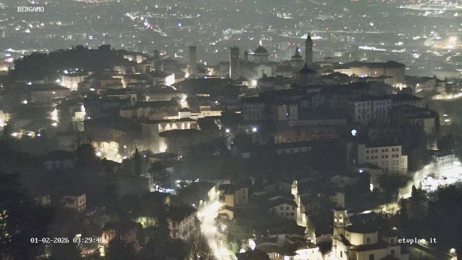 Bergamo City Skyline Live Cam - Bergamo,Lombardy, Italy