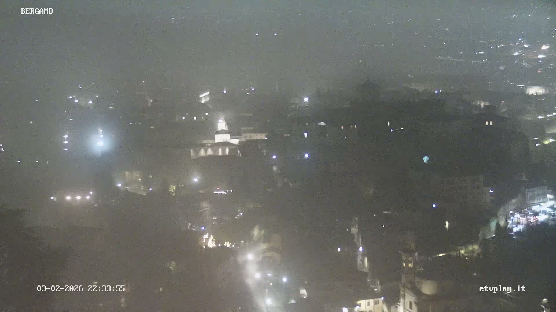 Bergamo City Skyline Live Cam - Bergamo,Lombardy, Italy